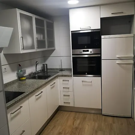 Aires De A Estrenar * カディス