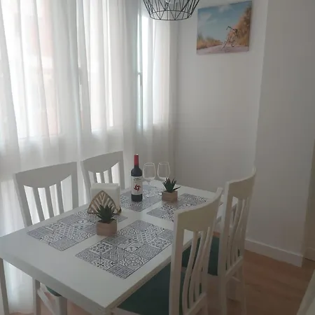 Aires De A Estrenar カディス